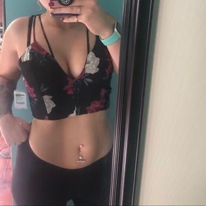 CharlotteRusse croptop W adjustable corset backing